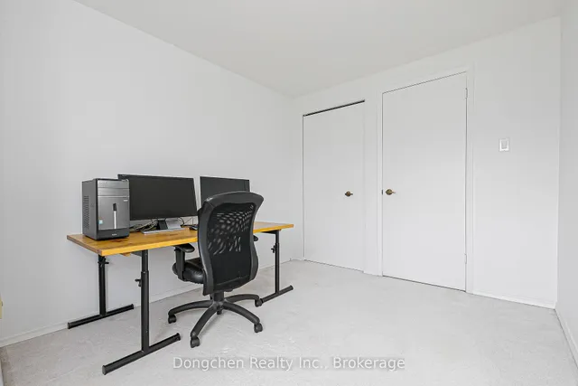 Additional image 38 of 94 Mossbrook Cres