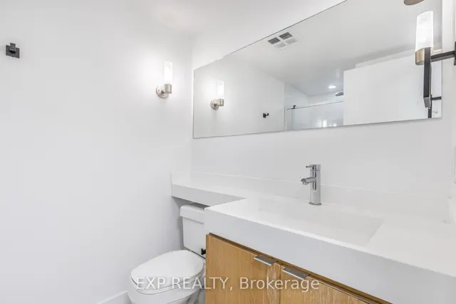 Additional image 16 of 4K Spadina Ave Unit 722