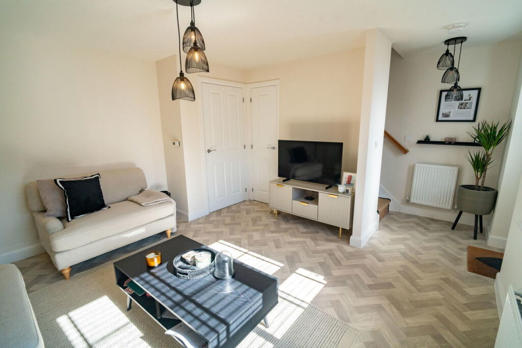 Additional image 3 of Lucks Avenue, Hall Green, B28 8FD