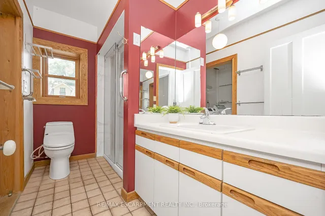 Additional image 22 of 47 Cross St