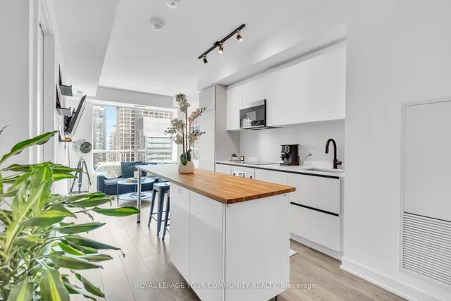 Additional image 5 of 108 Peter St Unit 3307