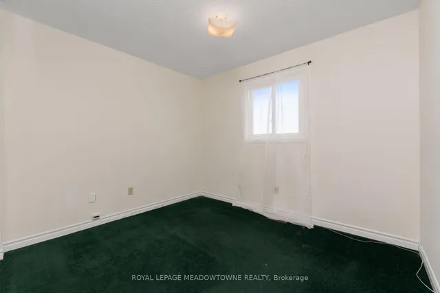 Additional image 15 of 34 Metzak Dr