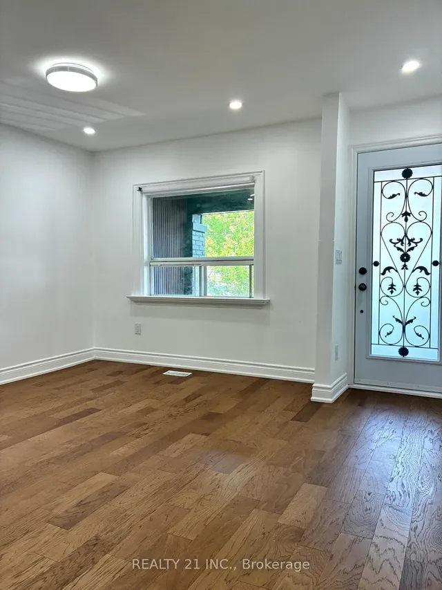 Additional image 6 of 92 King Edward Ave Ave