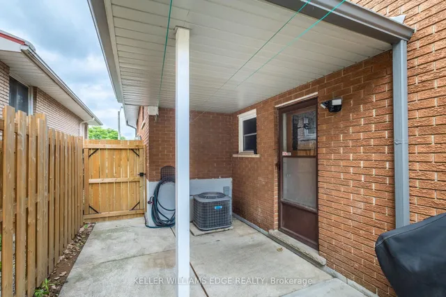 Additional image 32 of 63 Lionsgate Ave