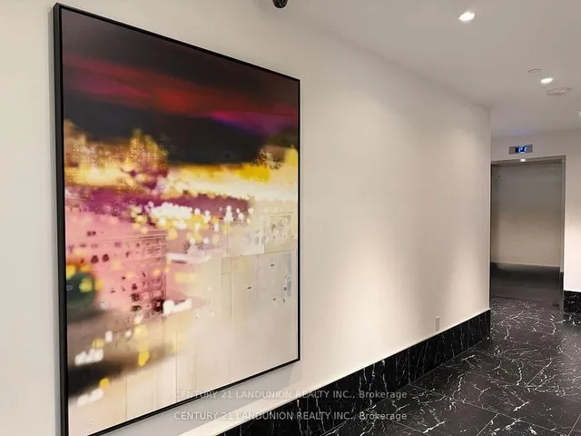 Additional image 23 of 121 Lower Sherbourne St Unit 644