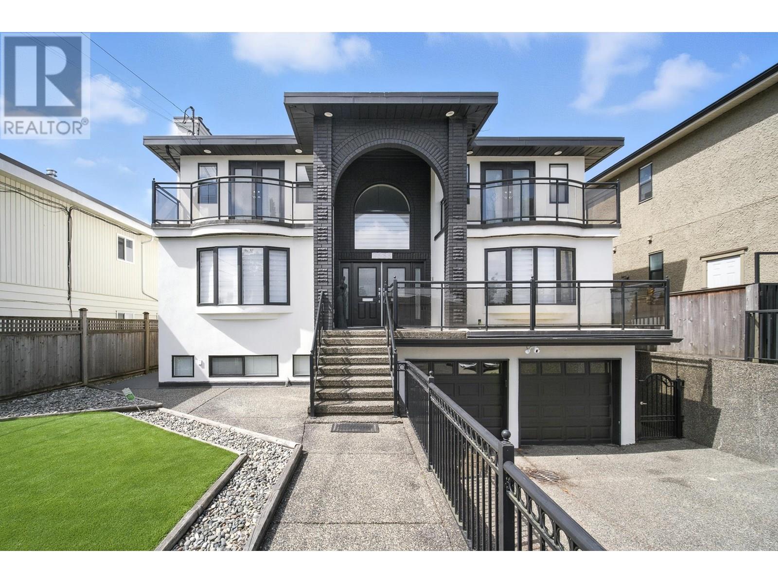 7563 1ST STREET|Burnaby, British Columbia V3N3T3