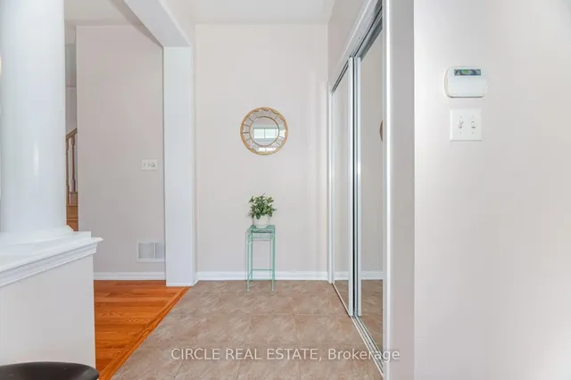 Additional image 4 of 1 Restless Gate