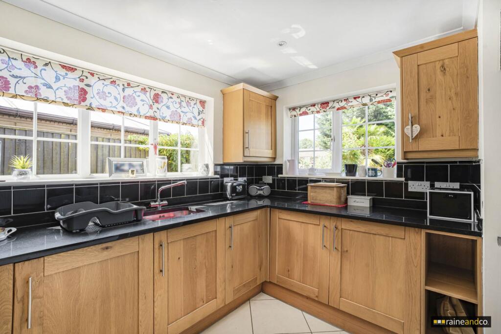 Additional image 21 of Heathcote Avenue, Hatfield