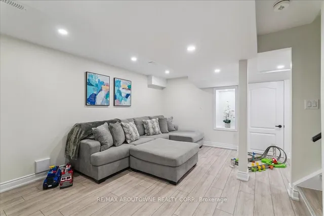 Additional image 28 of 248 Albright Rd