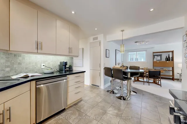 Additional image 15 of 239 Dunforest Ave