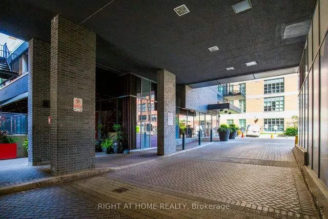 Additional image 29 of 478 king St Unit 312