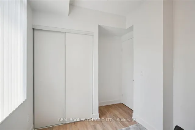 Additional image 21 of 525 Adelaide St Unit 215