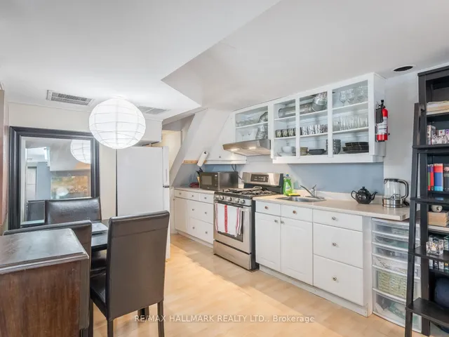 Additional image 38 of 81 Woodycrest Ave