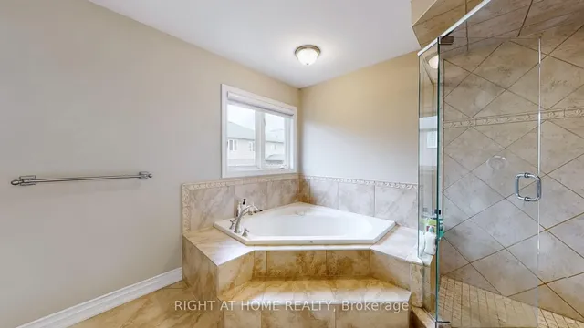 Additional image 31 of 19 Charity Crt