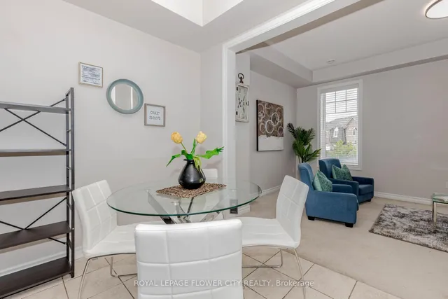 Additional image 20 of 23 NEW PINES Tr