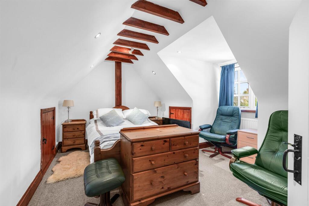 Additional image 30 of Church Street, Welwyn