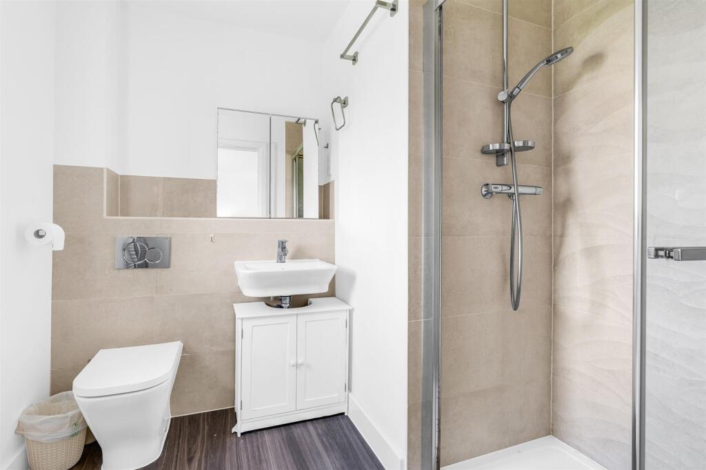 Additional image 10 of Appletree Way, Welwyn Garden City