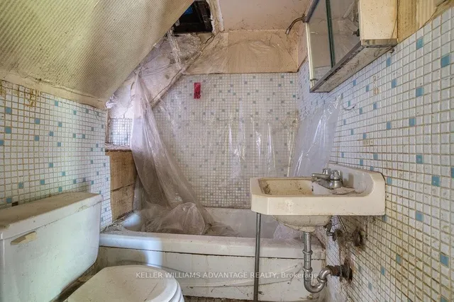 Additional image 14 of 43 Dewson St