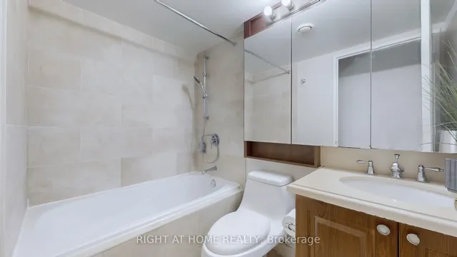 Additional image 20 of 18 Parkview Ave Unit 906