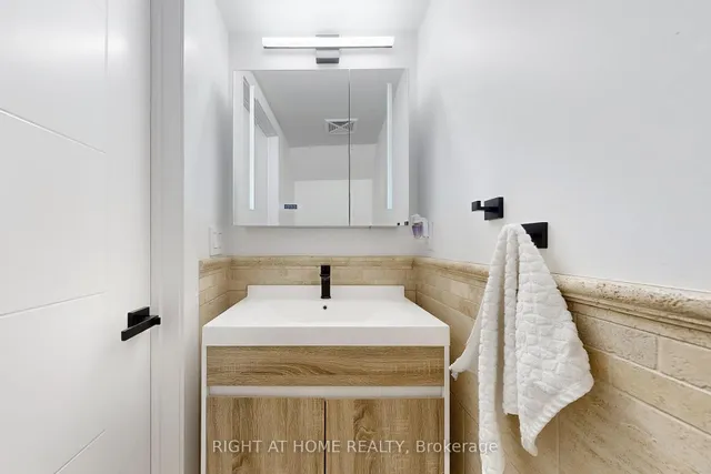 Additional image 13 of 138 Widdicombe Hill Blvd Unit 710