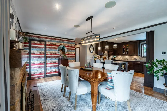 Additional image 10 of 62 Glenview Dr