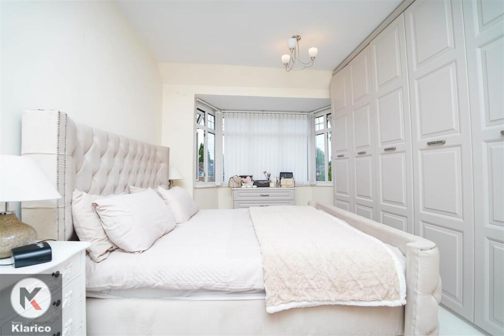 Additional image 19 of Yardley Wood Road, Moseley