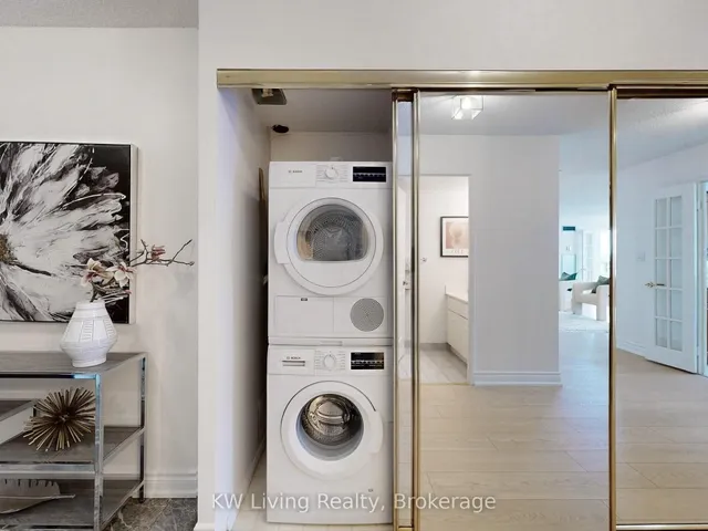 Additional image 3 of 30 Greenfield Ave Unit 1511