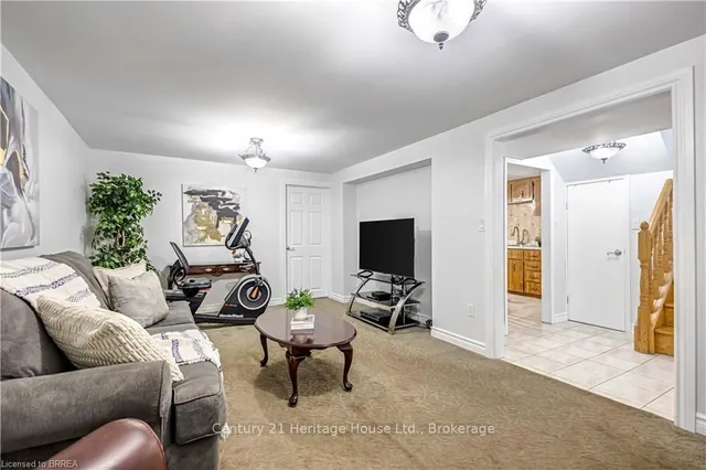 房产图片 10 - 东18街366号