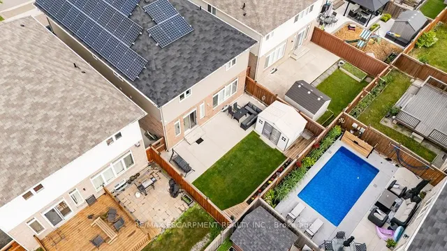 Additional image 47 of 67 Bellroyal Cres