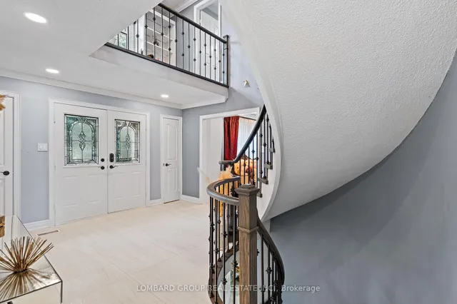 Additional image 4 of 10 Whitmore Crt