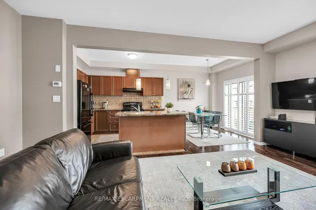 Additional image 9 of 121 Bankfield Cres