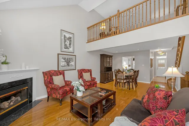 Additional image 11 of 212 Stonehenge Dr Unit 18