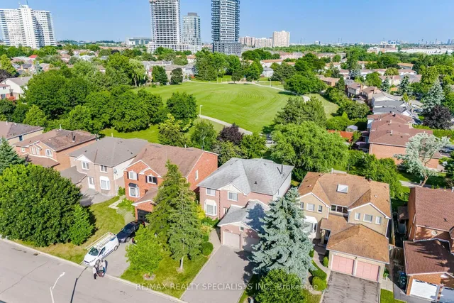 Additional image 48 of 50 Lilly Cres