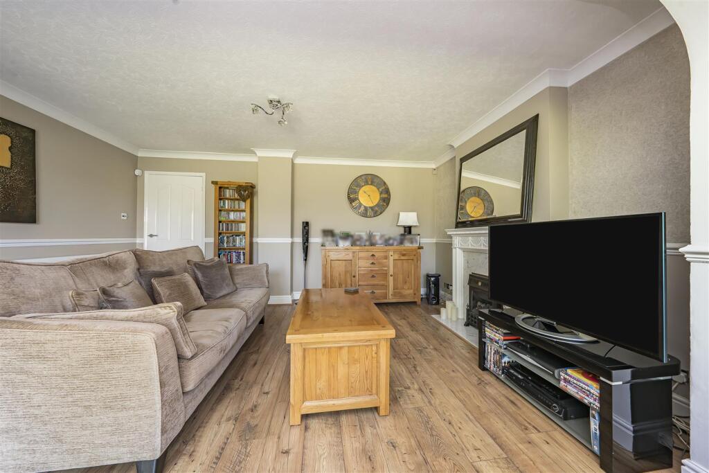 Additional image 4 of Pine Grove, Bricket Wood, St. Albans