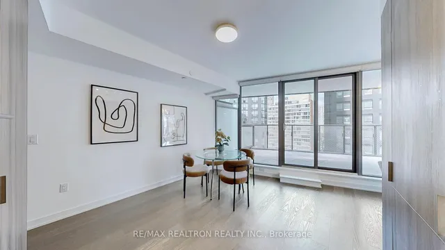 Additional image 8 of 11 Wellesley St Unit 811