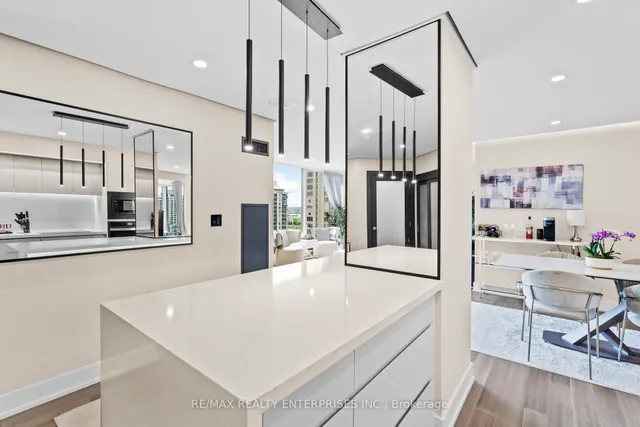 Additional image 25 of 1 Palace Pier Crt Unit 1208