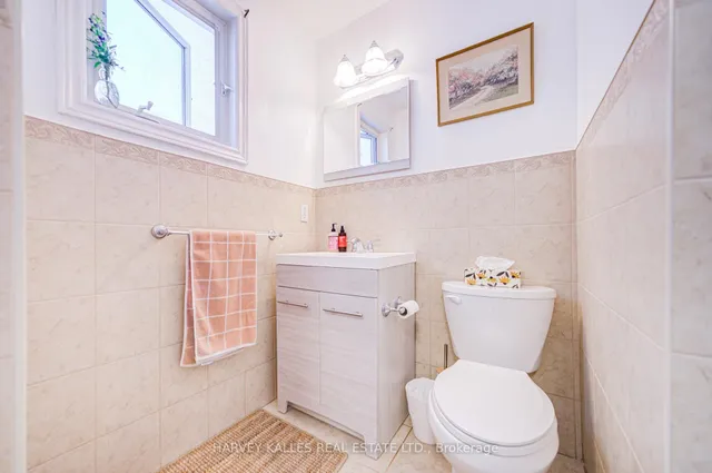 Additional image 19 of 408 Silverthorn Ave