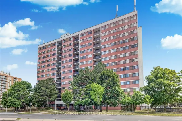 Primary image of 10 Tapscott Rd Unit 409