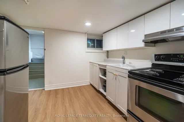 Additional image 30 of 14 Badgerow Ave