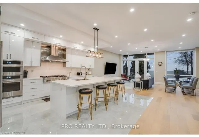 Additional image 4 of 6 Campview Rd