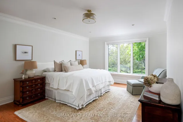 Additional image 24 of 23 Valecrest Dr