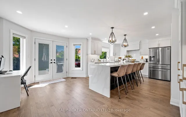 Additional image 18 of 4231 Highgate Cres