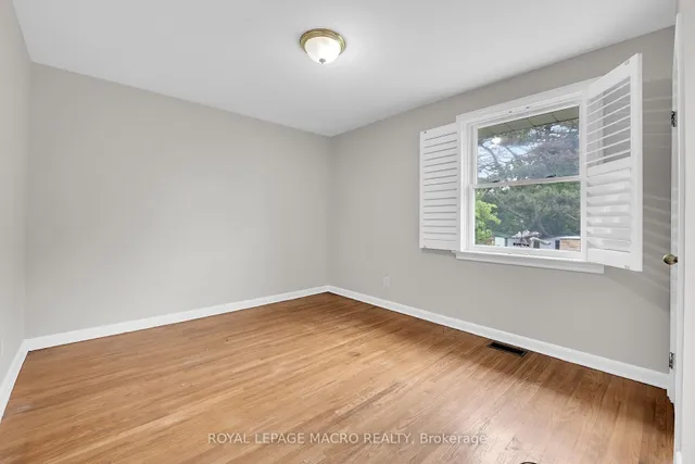 Additional image 16 of 35 Greenhill Ave