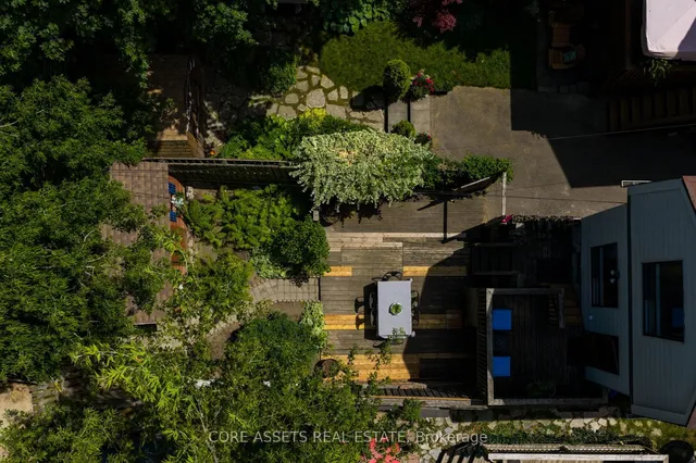 Additional image 34 of 21 West Lynn Ave