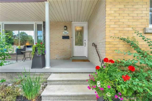 Additional image 3 of 584 Krug St