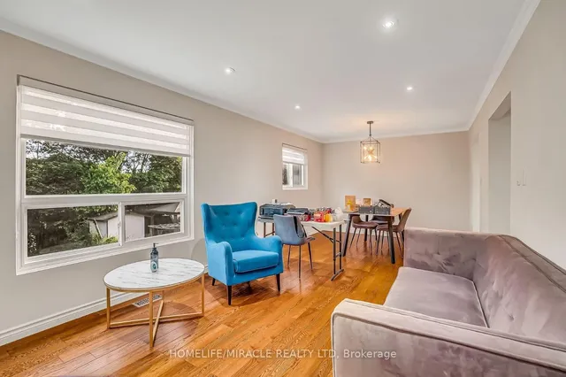 Additional image 20 of 102 Micmac Cres