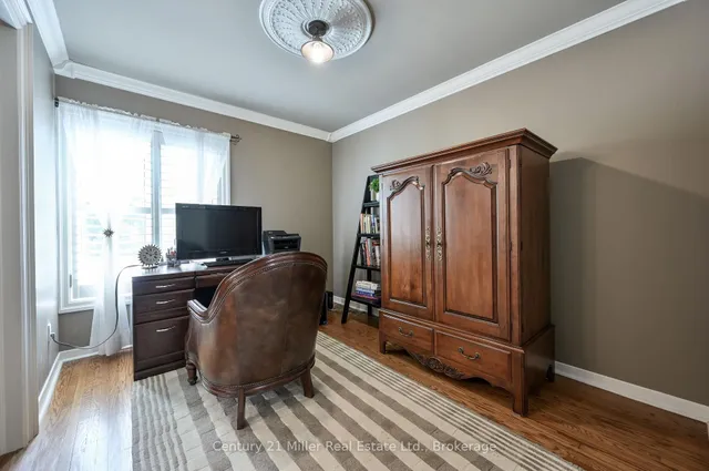 Additional image 12 of 179 Townsend Ave