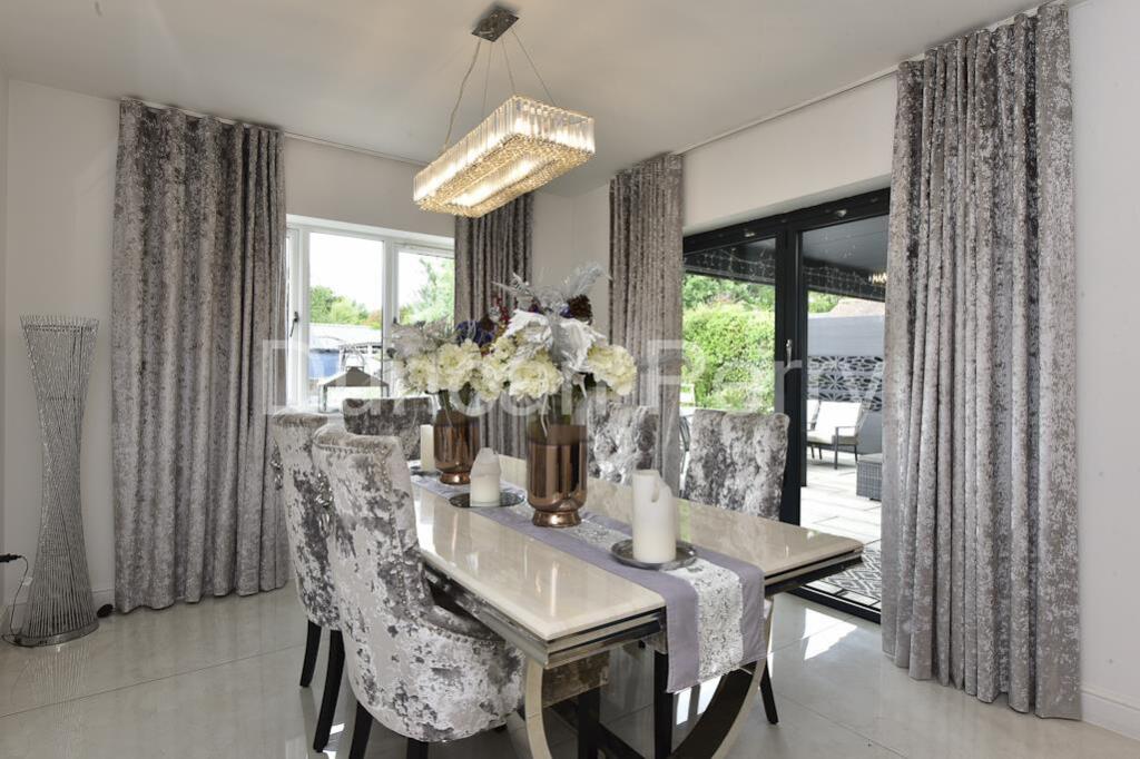 Additional image 7 of Dixons Hill Close, Welham Green