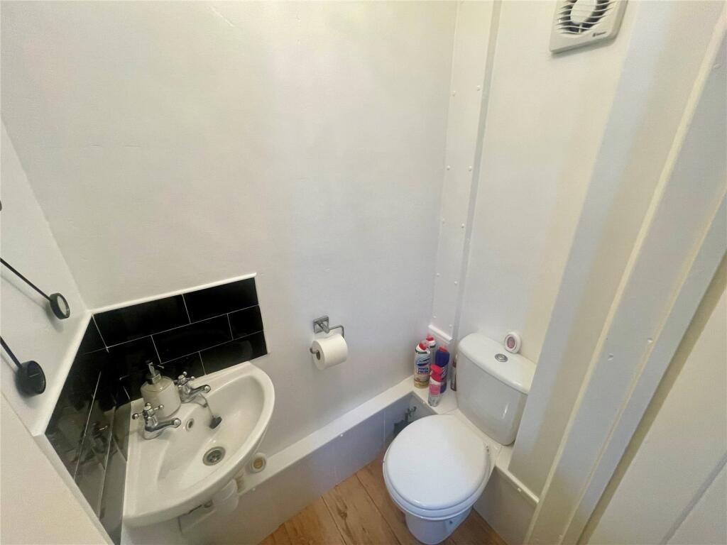 Additional image 10 of Rothesay Croft, Birmingham, West Midlands, B32