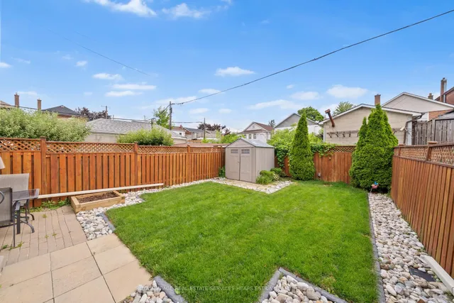 Additional image 38 of 15 Watt Ave